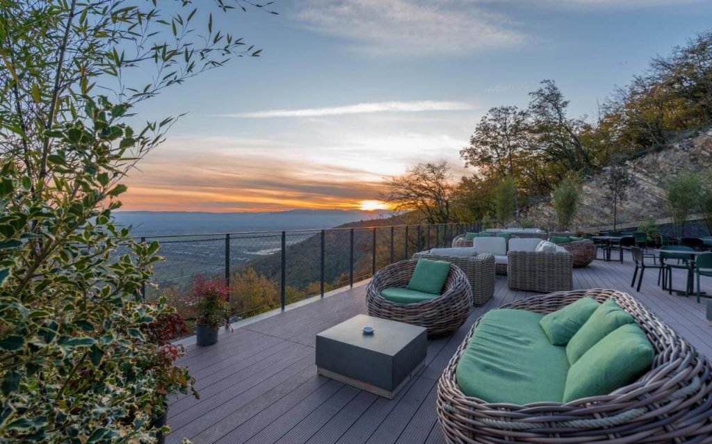 منتجع كفاريلي جورجيا